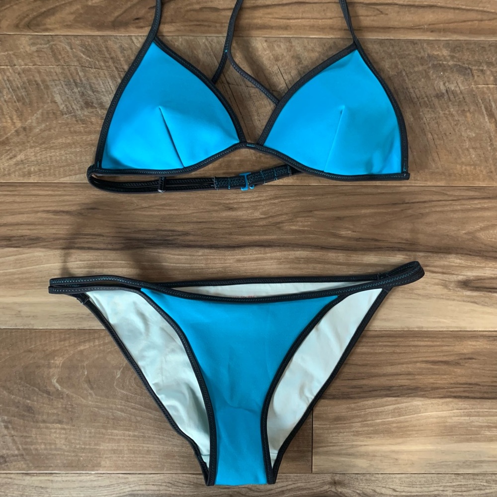 Women’s Victoria’s Secret Bikini top & bottom